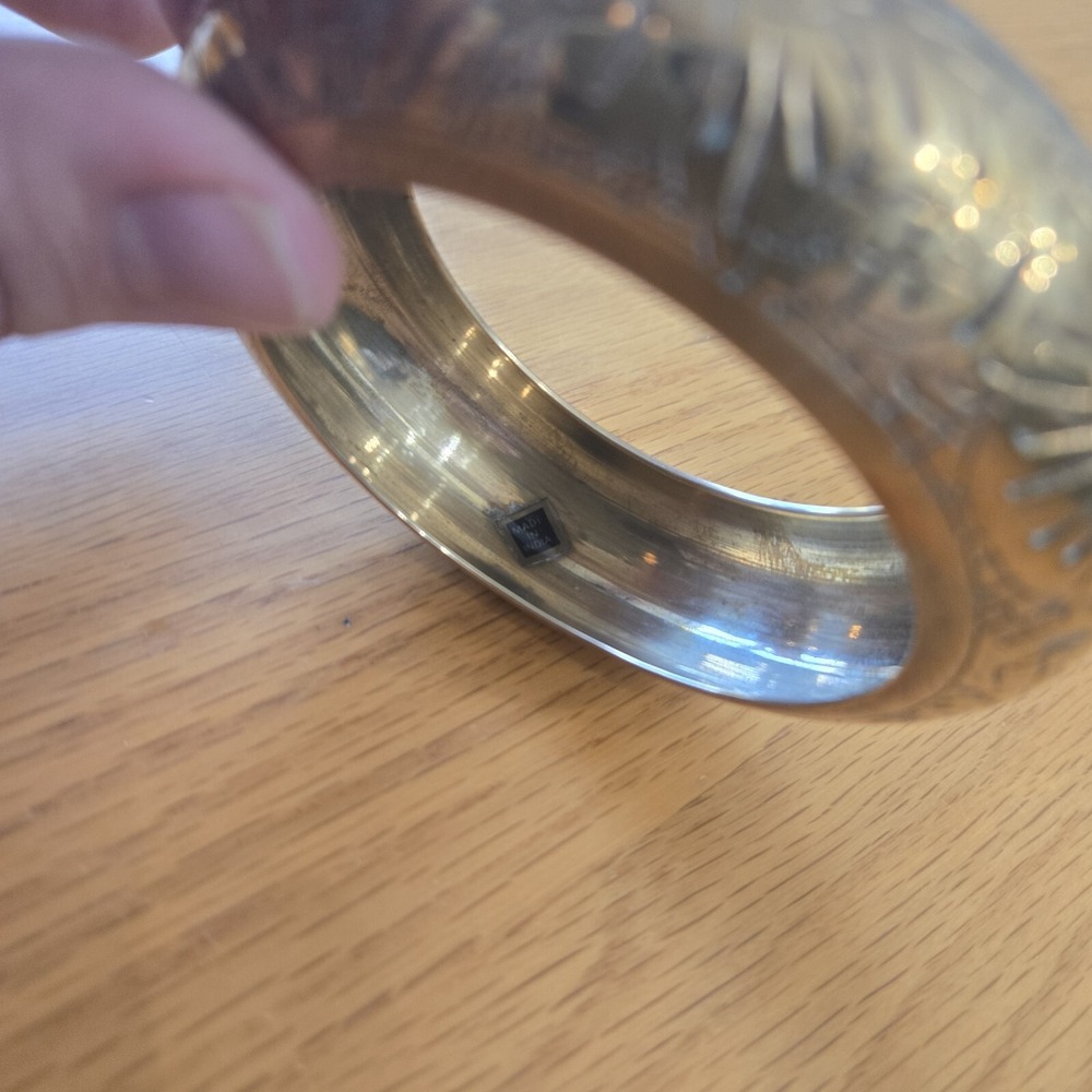 Engraved Brass Bangle Bracelet VTG India Boho - Picture 4 of 4
